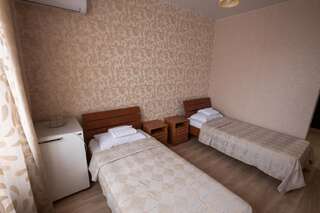 Гостиница Сокол Саратов Двухместный номер эконом-класса с 2 отдельными кроватями-4
